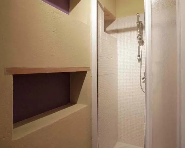 Casa Isotta 住宿加早餐酒店 夸尔图-圣埃莱娜