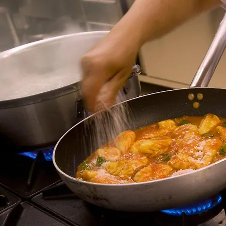 Casa Isotta 3* 콰르투 산텔레나
