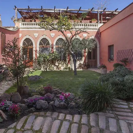 Bed & Breakfast Casa Isotta 3*